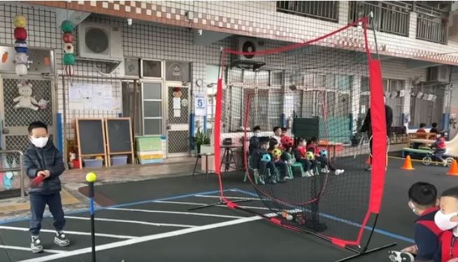 博愛幼兒園-體能活動(標題圖檔)
