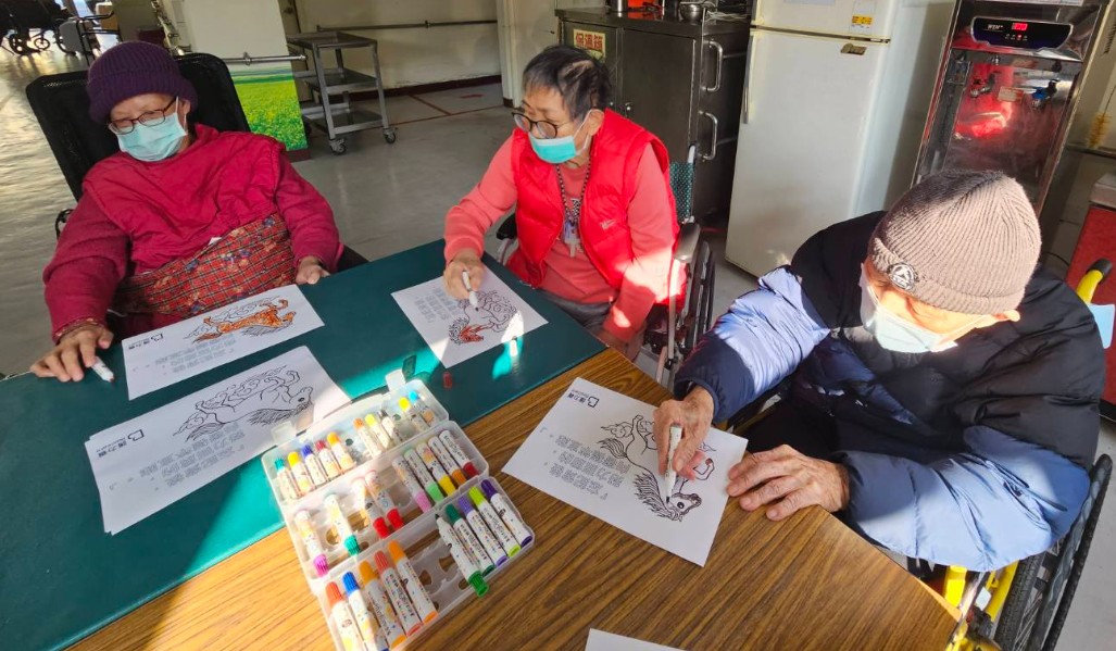 長輩手繪圖卡與互動活動(大林長照中心)(標題圖檔)
